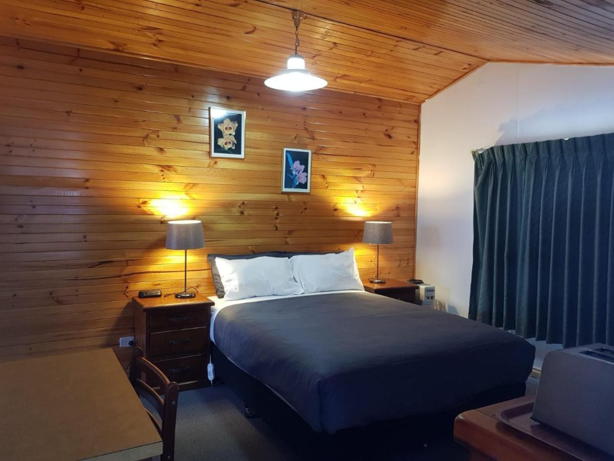 Clunes Motel Ngoại thất bức ảnh