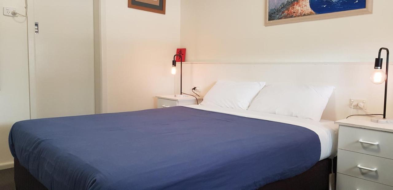 Clunes Motel Ngoại thất bức ảnh