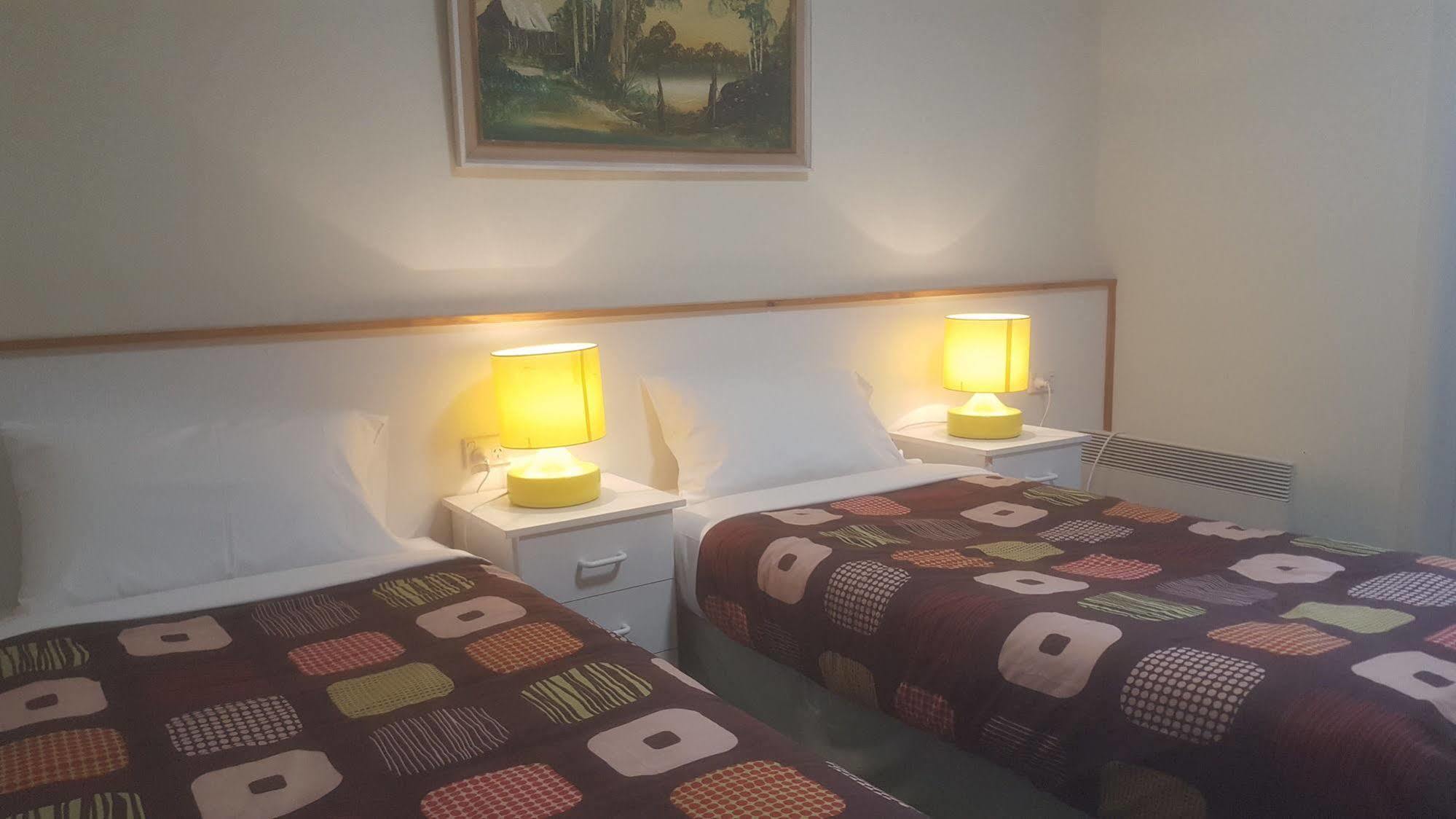Clunes Motel Ngoại thất bức ảnh